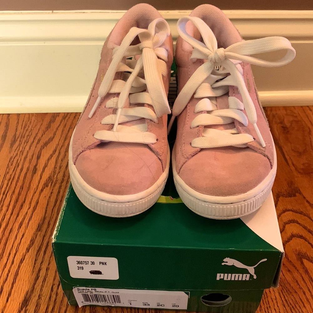 Puma suede pink & white sneakers, kids size 2